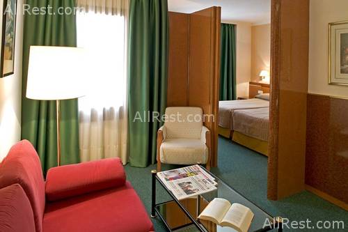 Husa Acacia Aparthotel 11